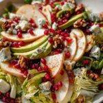 Festlicher Granatapfel Salat mit Honig-Senf-Dressing