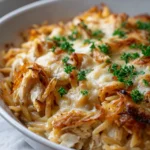 Französische Zwiebel-Hühnchen-Orzo-Auflauf – lecker & einfach!