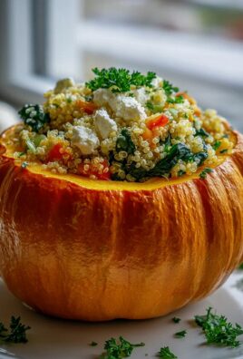 Gefüllter Hokkaido Kürbis mit Feta & Quinoa – Herbstgenuss!