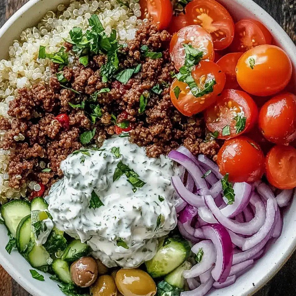 Griechische Rinderhackfleisch-Schüssel einfach zubereiten